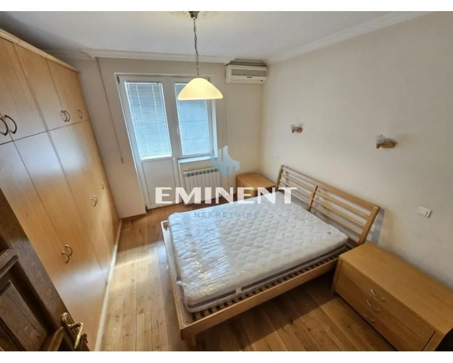 Rent, four bedroom apartment, 115m², Savski Venac, Beograd