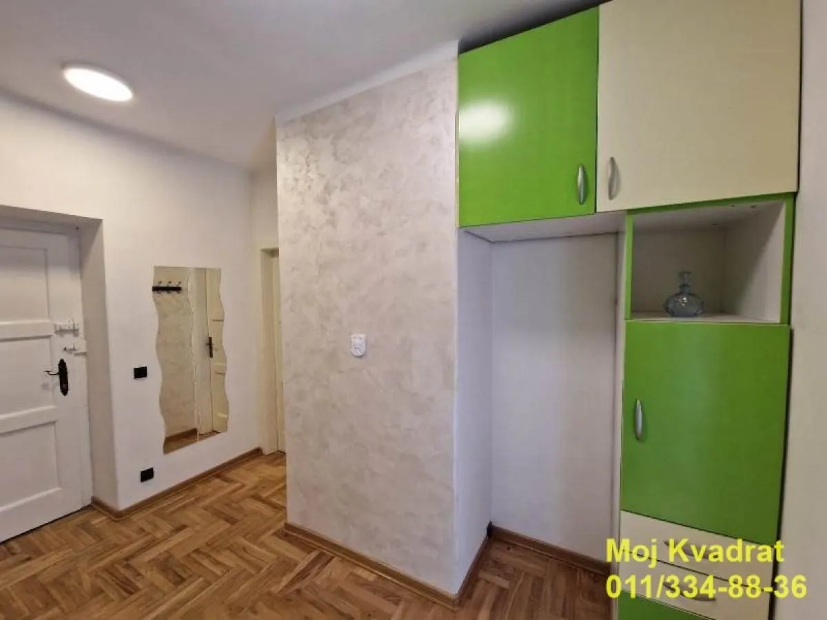 Prodaja, jednosoban stan, 36m², Stari Grad, Beograd