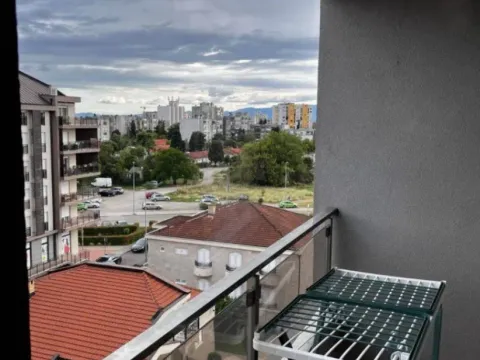 Izdavanje, jednosoban stan, 45m², Ljubović, Podgorica - image 8