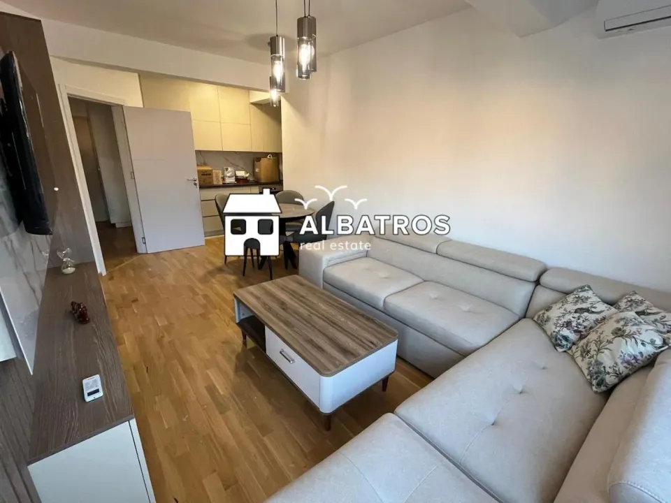 Prodaja, jednosoban stan, 43m², Makedonsko naselje, Bar
