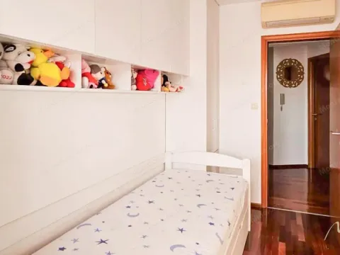 Prodaja, dvosoban stan, 56m², Stari Aerodrom, Podgorica - image 11