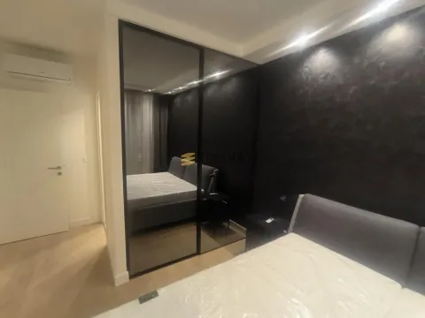 Rent, two bedroom apartment, 75m², Savski Venac, Beograd - image 18