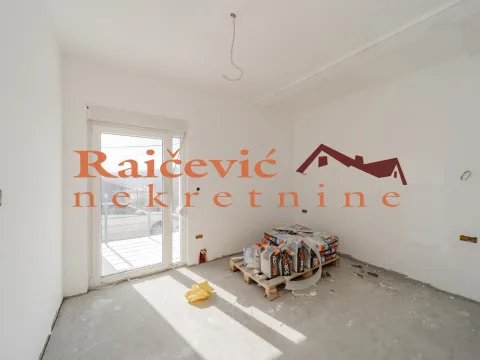 Prodaja, trosoban stan, 82m², Grocka, Beograd - image 14