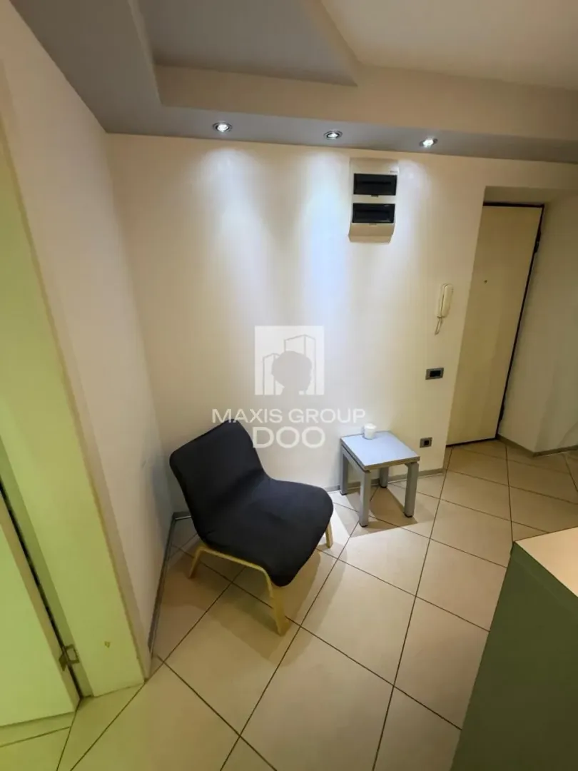 Rent, office space, 48m², Savski Venac, Beograd