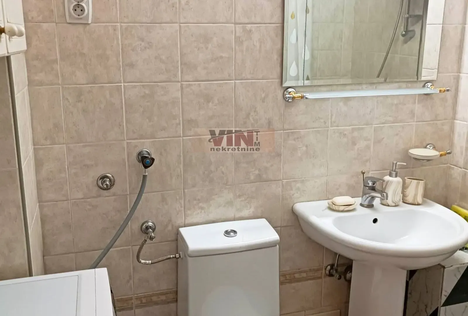 Rent, four bedroom apartment, 106m², Centar Sve Podlokacije, Beograd