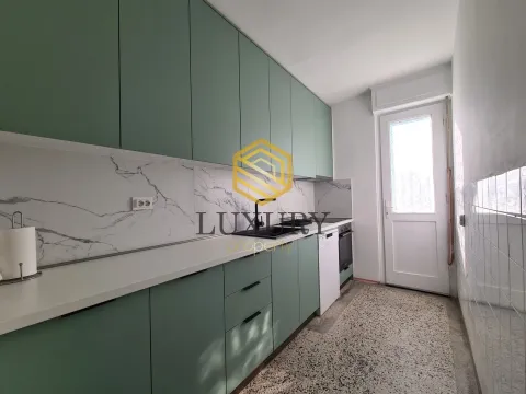 Rent, two bedroom apartment, 65m², Stara Varoš, Podgorica - image 5