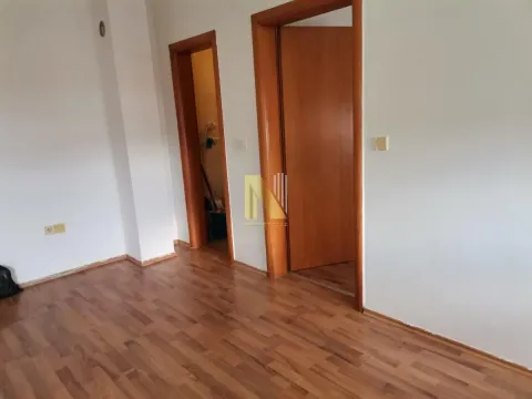 Izdavanje, jednosoban stan, 37m², Centar, Novi Sad - image 3