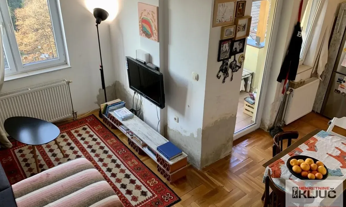 Prodaja, trosoban stan, 83m², Podbara, Novi Sad Sve Podlokacije