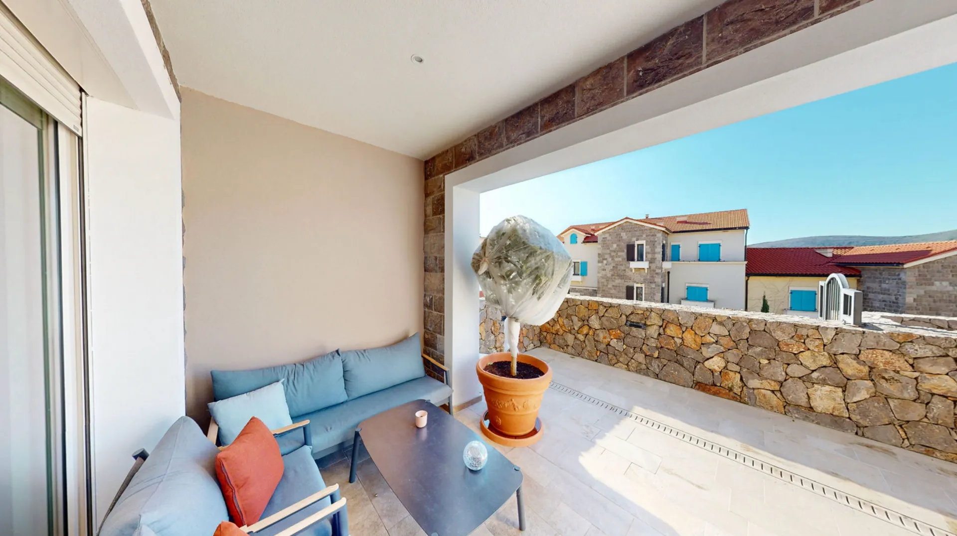 Prodaja, jednosoban stan, 69m², Luštica Bay, Tivat
