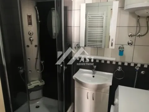 Izdavanje, stan, 27m², Sajam, Novi Sad Sve Podlokacije - image 4