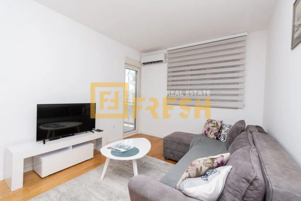 Rent, one bedroom apartment, 47m², City Kvart, Podgorica