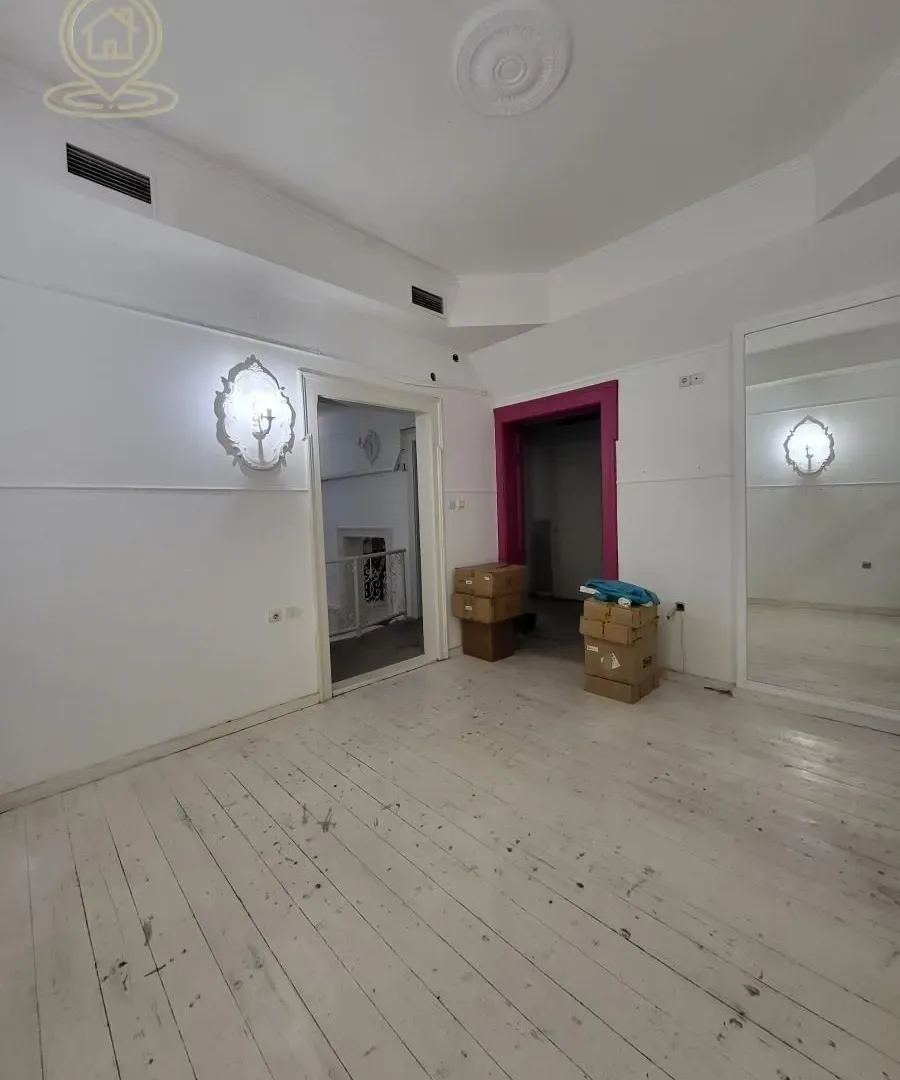 Rent, office space, 100m², Medijana, Niš