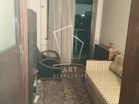 Prodaja, petosoban stan, 111m², Stari Grad, Beograd - image 9