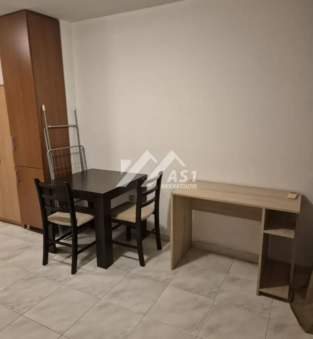 Rent, apartment, 20m², Grbavica, Novi Sad Sve Podlokacije