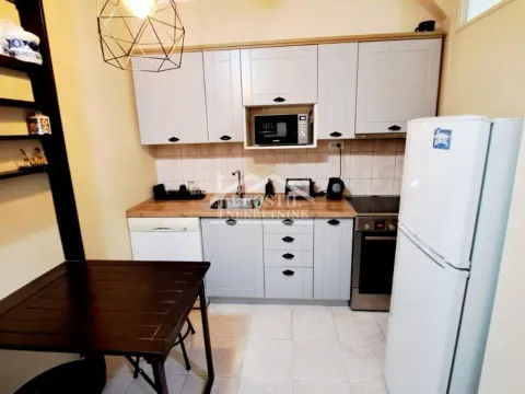Izdavanje, trosoban stan, 69m², Stari Grad, Beograd - image 3