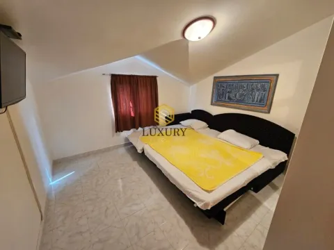 Rent, one bedroom apartment, 41m², Petrovac, Budva - image 3
