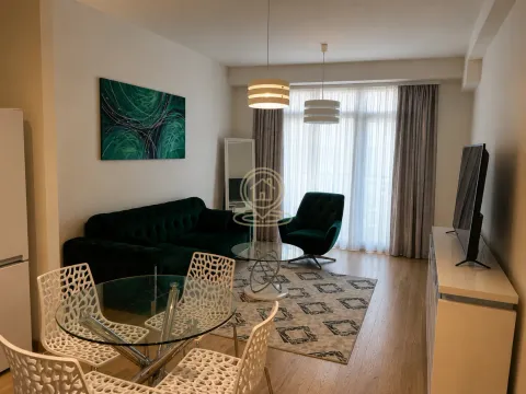 Izdavanje, dvosoban stan, 56m², Savski Venac, Beograd - image 2