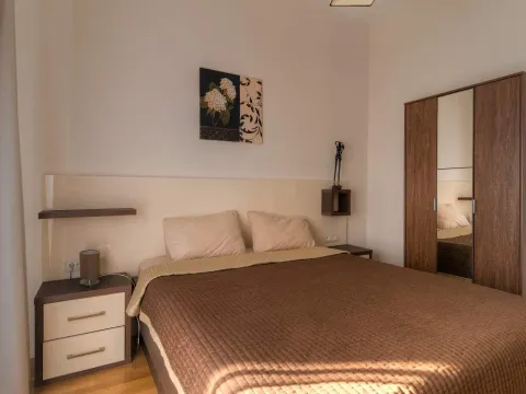 Sale, three bedroom apartment, 189m², Budva, Crna Gora - image 2