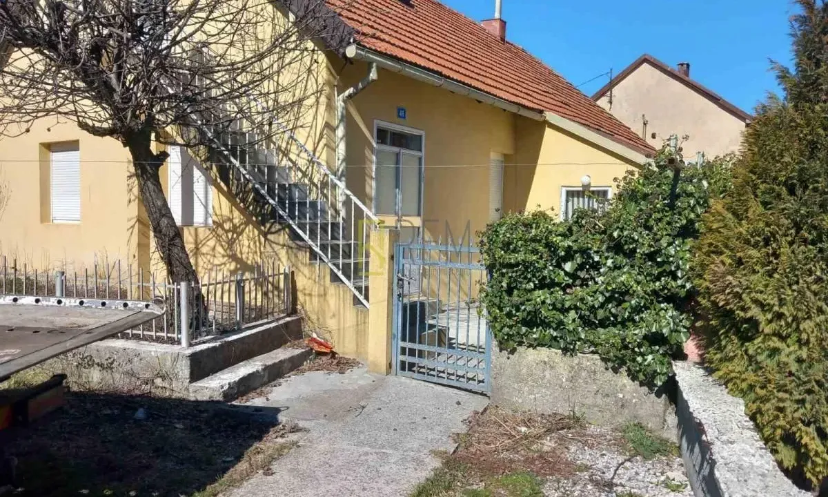 Prodaja, kuća, 80m², Cetinje, Crna Gora