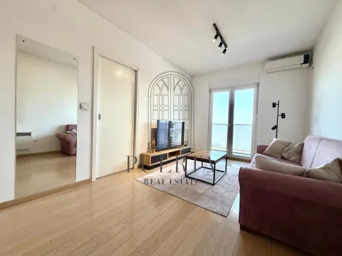 Sale, one bedroom apartment, 44m², City Kvart, Podgorica - image 4