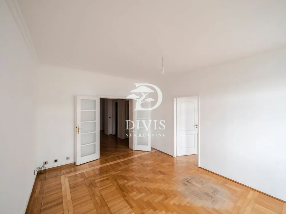 Izdavanje, kuća, 480m², Zvezdin Stadion, Beograd