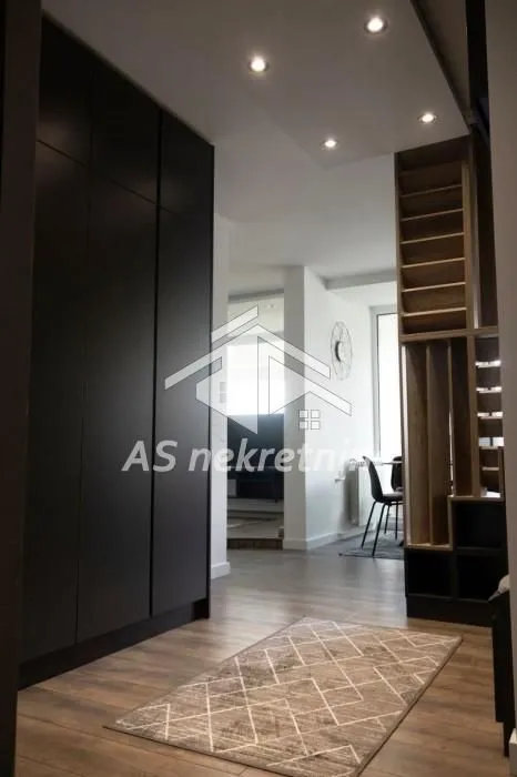 Izdavanje, dvosoban stan, 60m², Voždovačka Crkva, Voždovac Sve Podlokacije