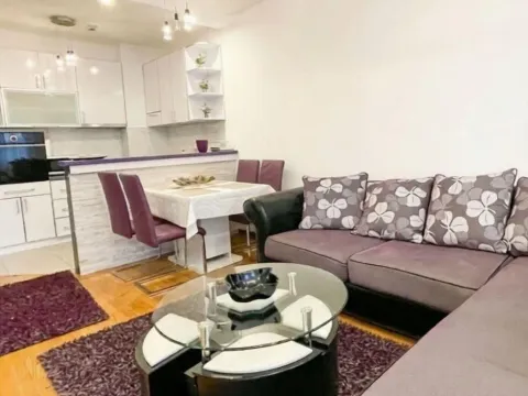 Sale, one bedroom apartment, 51m², City Kvart, Podgorica - image 3