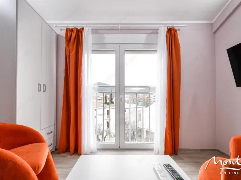 Prodaja, ugostiteljski objekat, 1256m², Centar, Budva - image 16