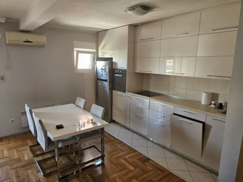 Sale, two bedroom apartment, 76m², Zagorič, Podgorica - image 7