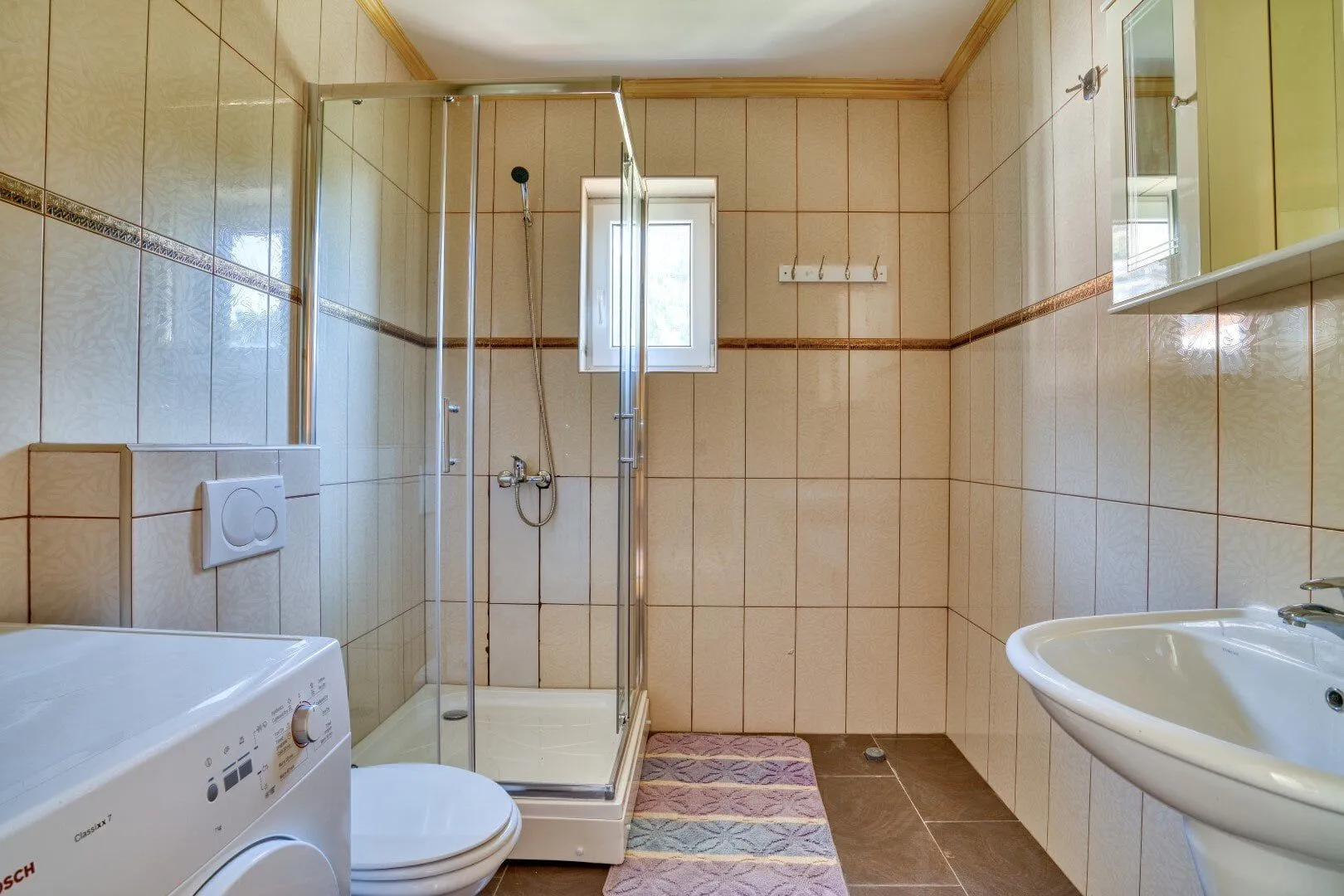 Sale, two bedroom apartment, 117m², Sveti Stefan, Budva