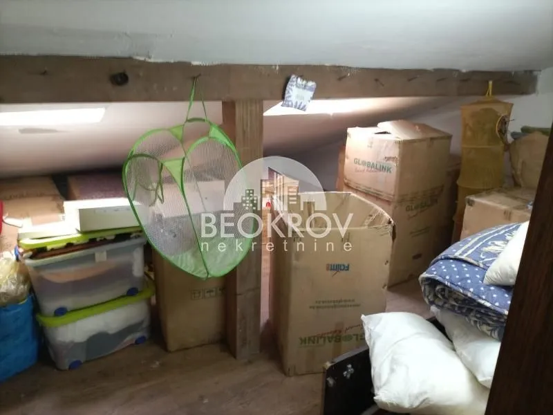 Sale, house, 400m², Kaludjerica, Grocka