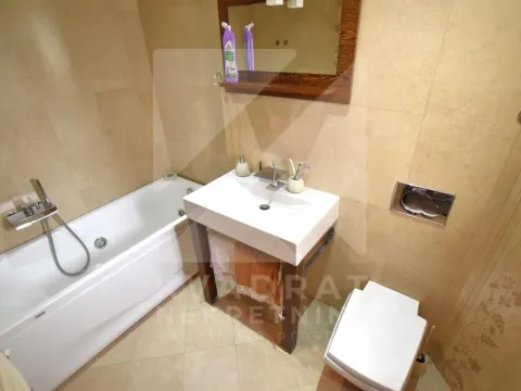 Rent, house, 370m², Zagorič, Podgorica - image 14