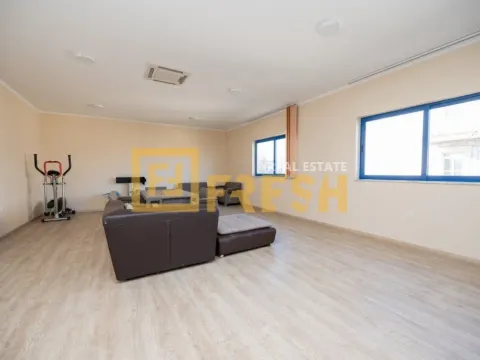 Izdavanje, poslovni prostor, 150m², Donja Gorica, Podgorica - image 9