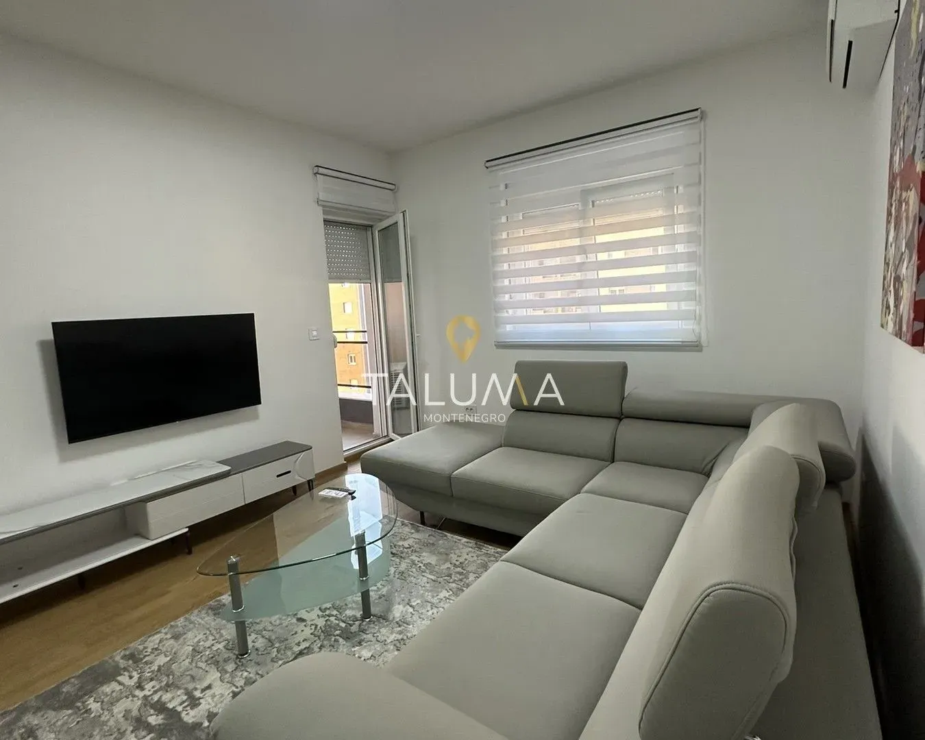 Izdavanje, jednosoban stan, 47m², Stari Aerodrom, Podgorica