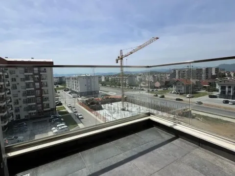 Rent, two bedroom apartment, 60m², Stari Aerodrom, Podgorica - image 10