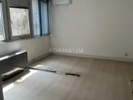 Izdavanje, poslovni prostor, 301m², Stari Grad, Beograd - image 1