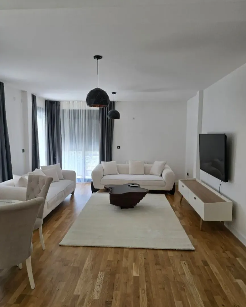 Prodaja, dvosoban stan, 100m², Nova Dalmatinska, Podgorica