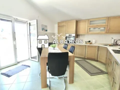 Izdavanje, stan, 130m², Bar, Crna Gora - image 3