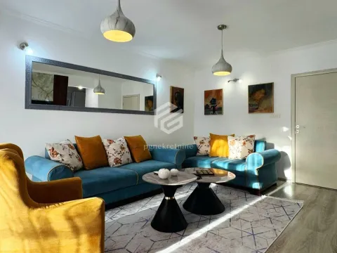 Prodaja, trosoban stan, 150m², Masline, Podgorica - image 2