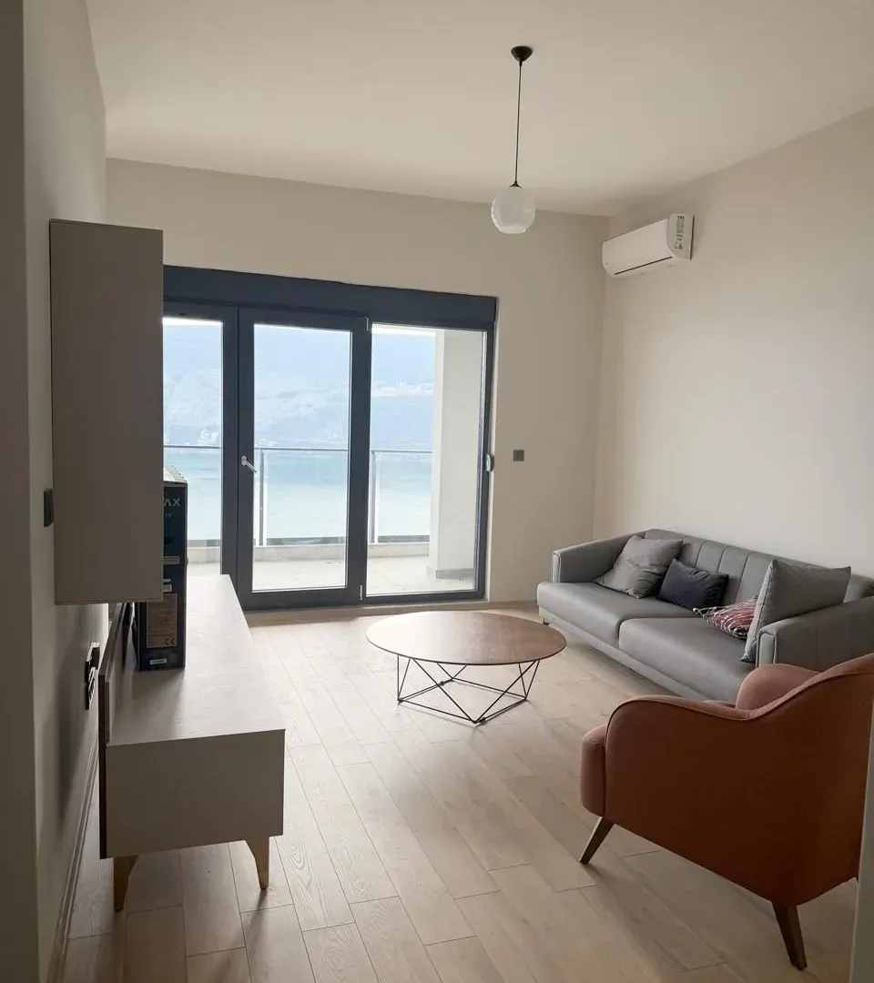 Prodaja, dvosoban stan, 86m², Topla, Herceg Novi