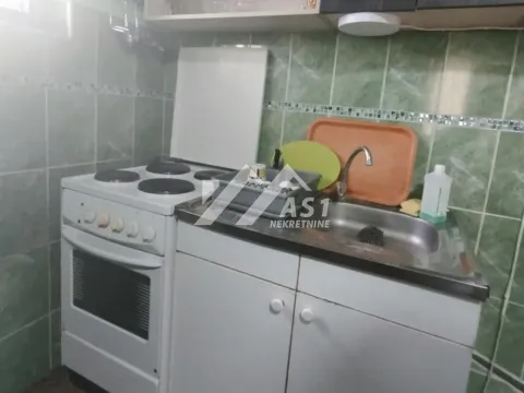 Izdavanje, dvosoban stan, 50m², Telep, Novi Sad Sve Podlokacije - image 4