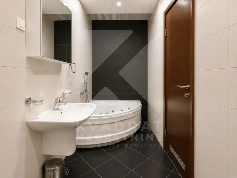 Rent, two bedroom apartment, 74m², 1 maj, Podgorica - image 9
