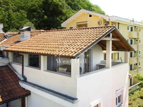 Sale, one bedroom apartment, 69m², Petrovac, Budva - image 14