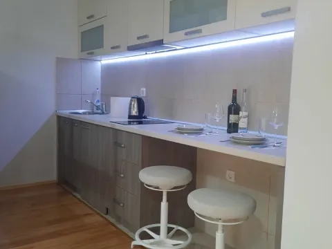 Prodaja, garsonjera, 38m², Pržno, Budva - image 8