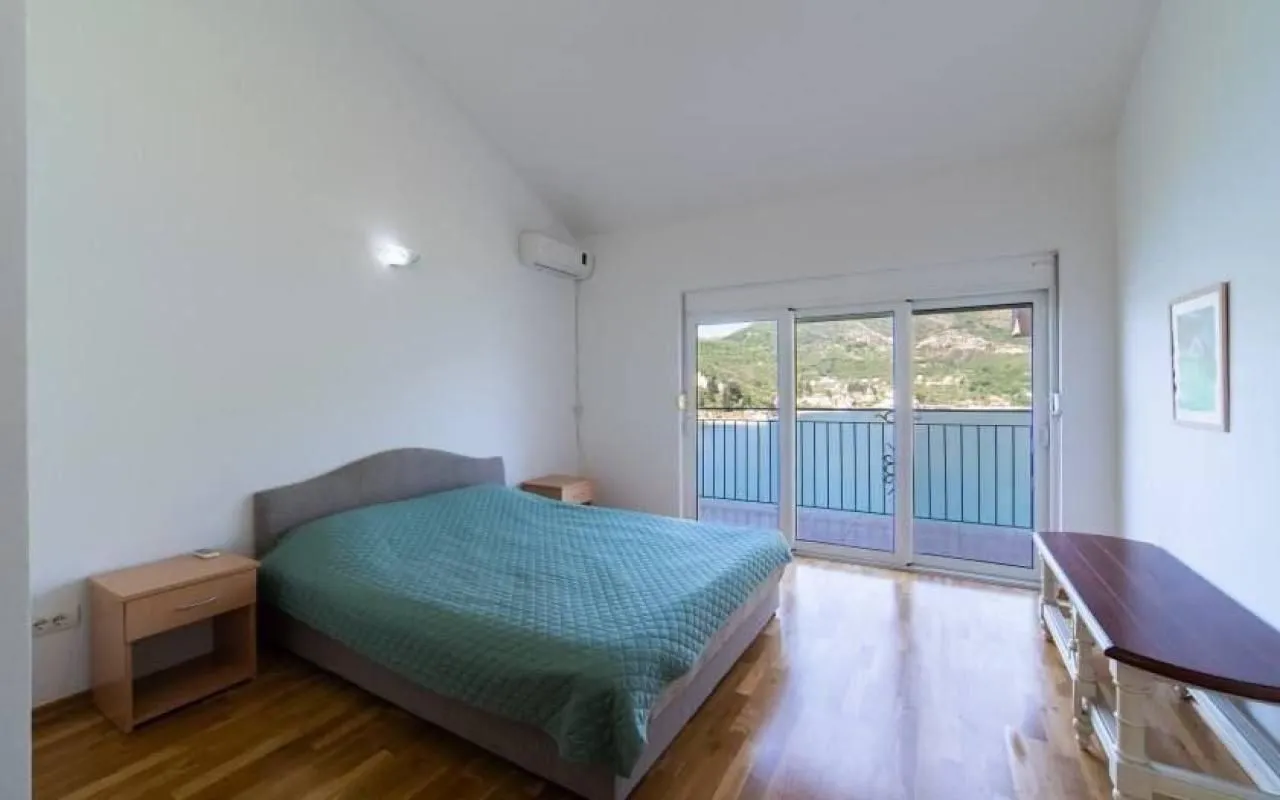 Prodaja, kuća, 148m², Tivat, Crna Gora