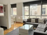 Izdavanje, dvosoban stan, 56m², Kalenić Pijaca, Vračar Sve Podlokacije - image 3