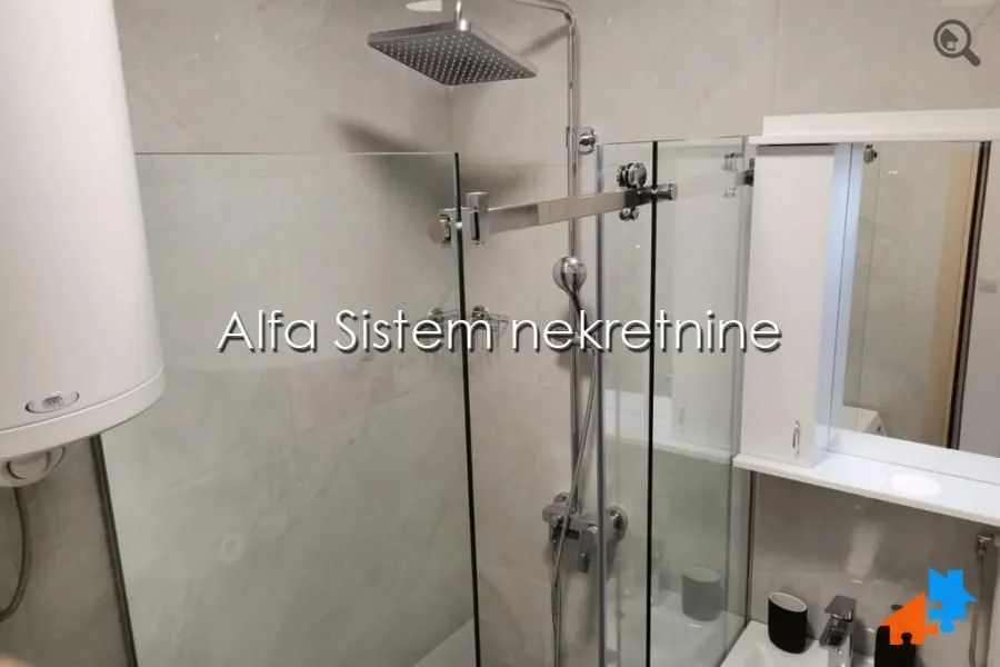Izdavanje, dvosoban stan, 60m², Stari Merkator, Novi Beograd Sve Podlokacije