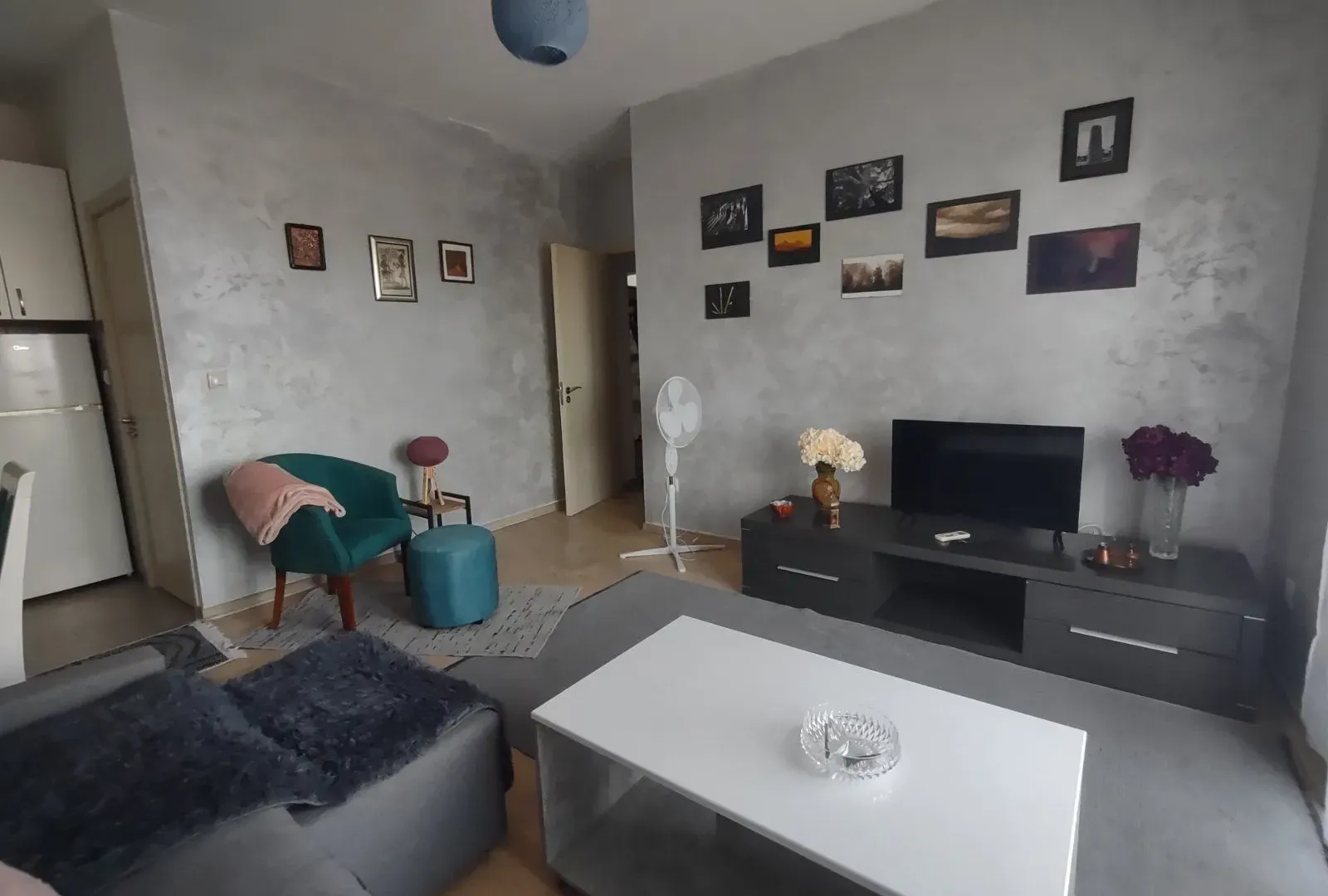 Izdavanje, dvosoban stan, 50m², Bar, Crna Gora