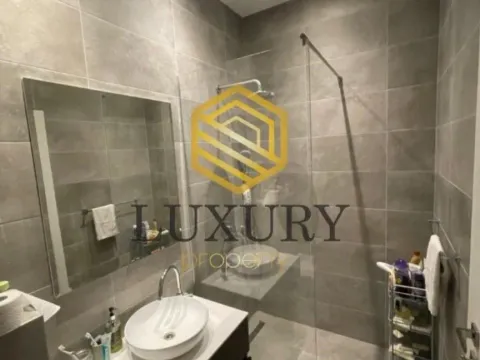 Izdavanje, dvosoban stan, 76m², Centar, Podgorica - image 4