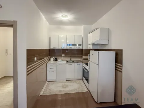 Izdavanje, jednosoban stan, 50m², Stari Aerodrom, Podgorica - image 5